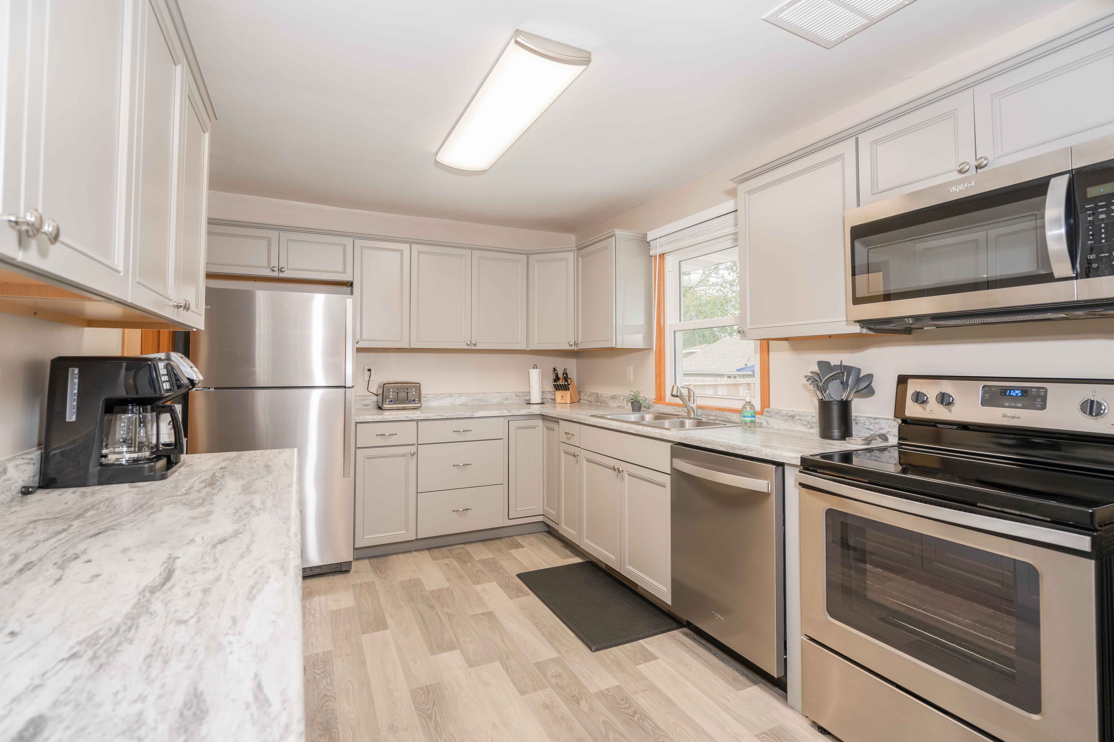 Kitchen overview